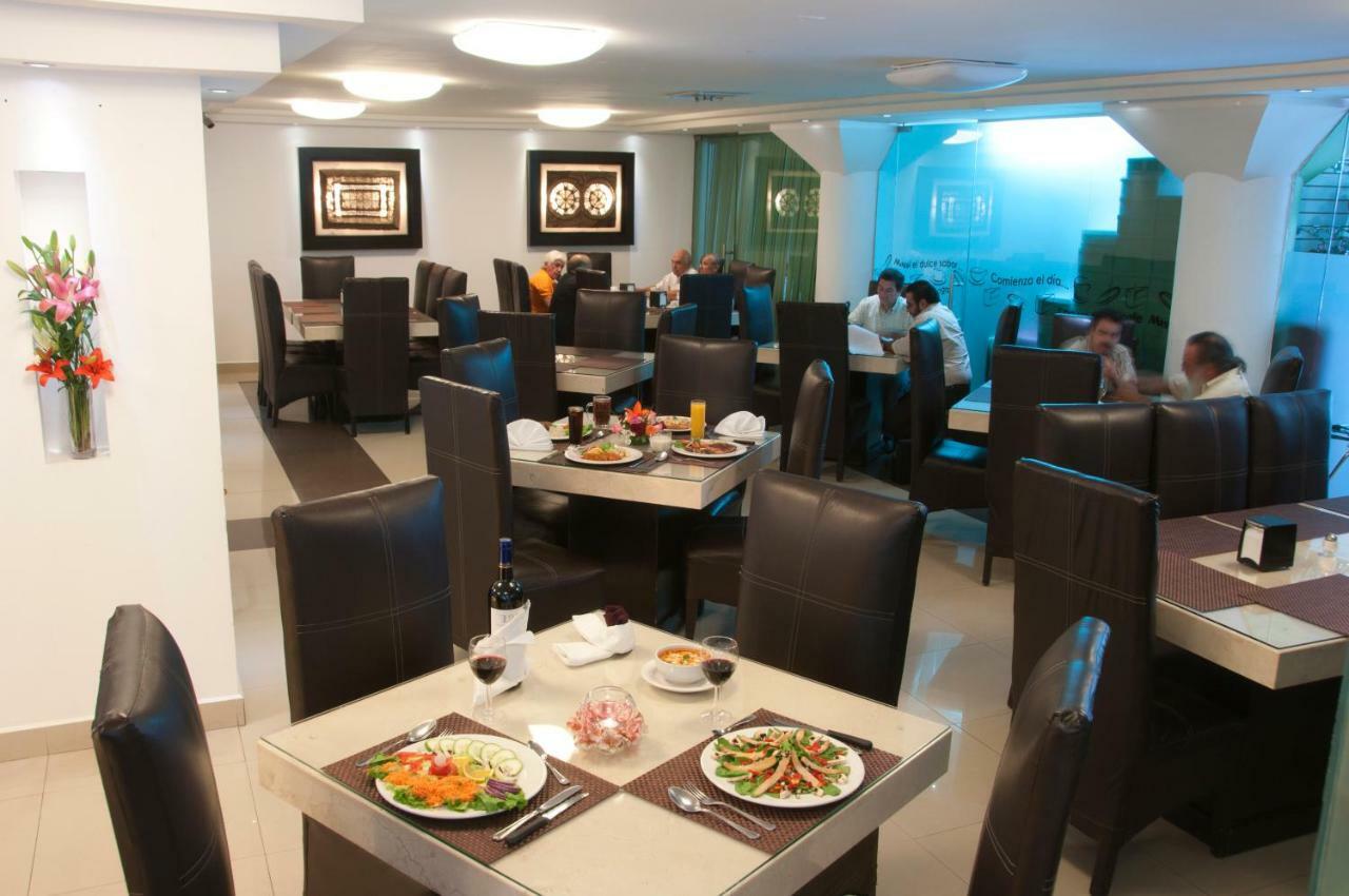 Hotel Real Rex เลออน ภายนอก รูปภาพ